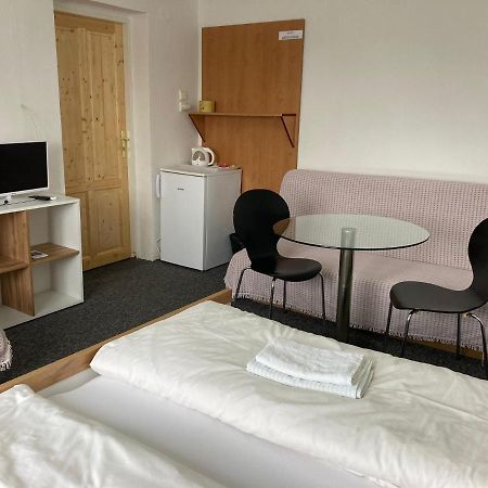 Penzion U Thuje Třeboň Extérieur photo