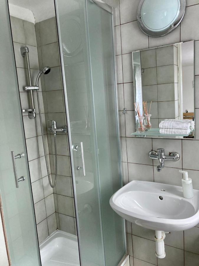 Penzion U Thuje Třeboň Extérieur photo