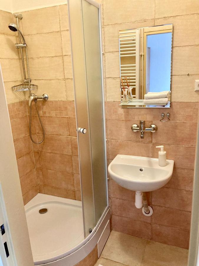 Penzion U Thuje Třeboň Extérieur photo