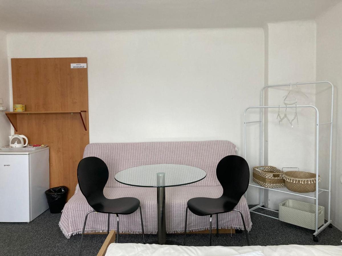 Penzion U Thuje Třeboň Extérieur photo